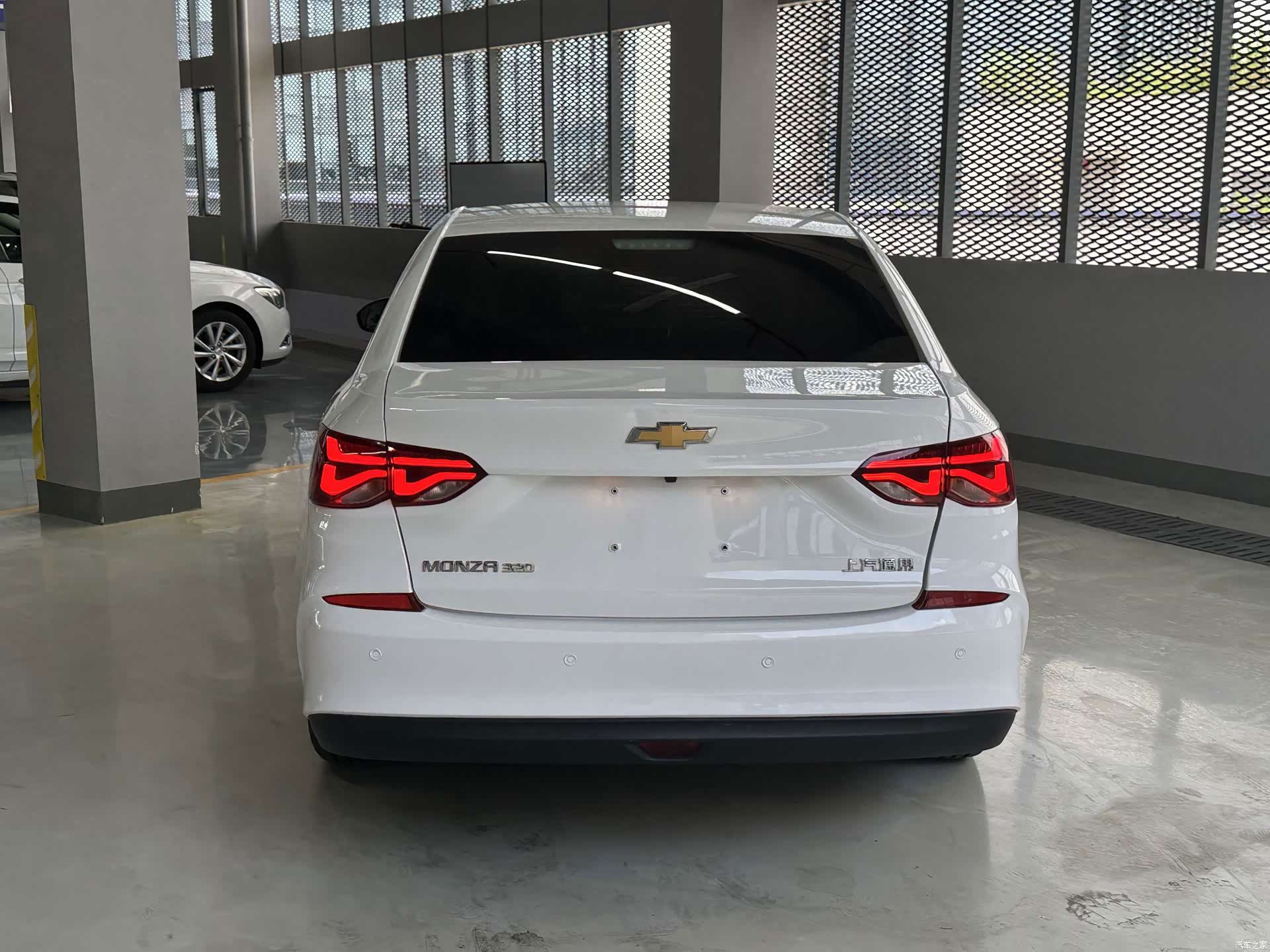 Chevrolet 320, 2021 9
