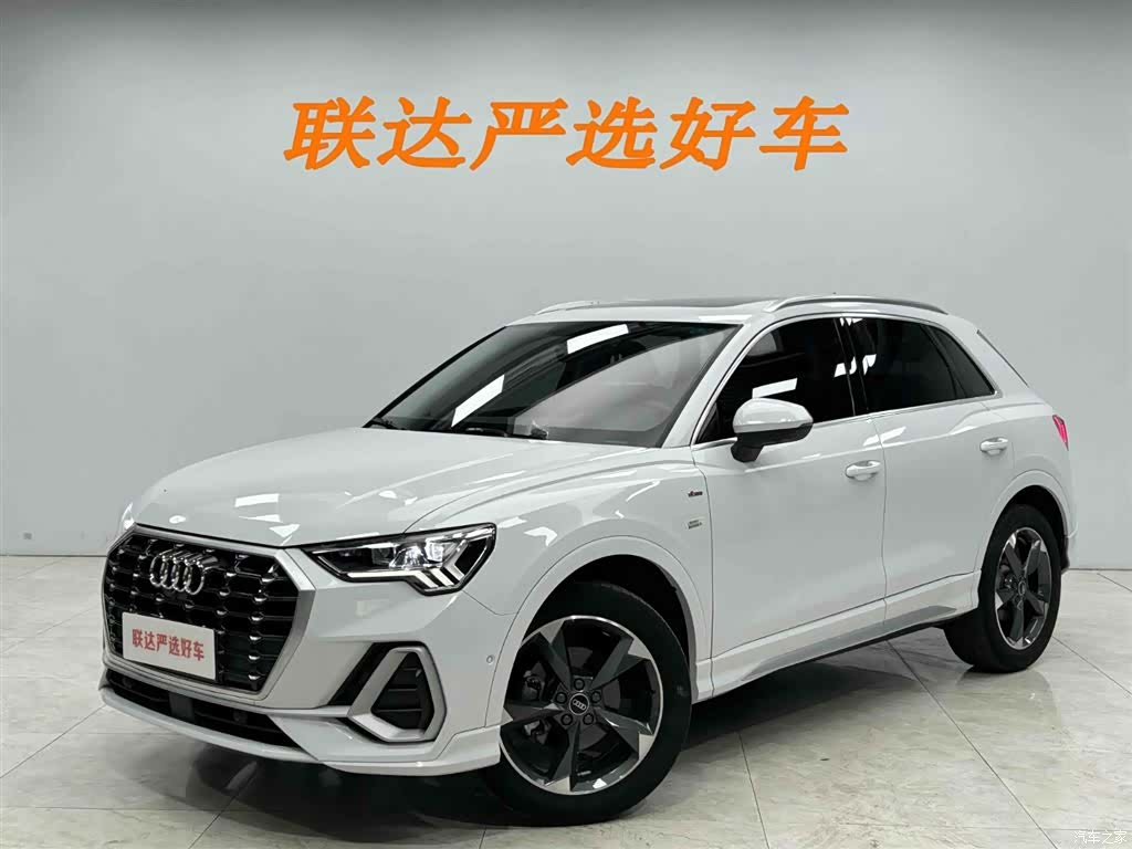 Audi Q3, 2022 1