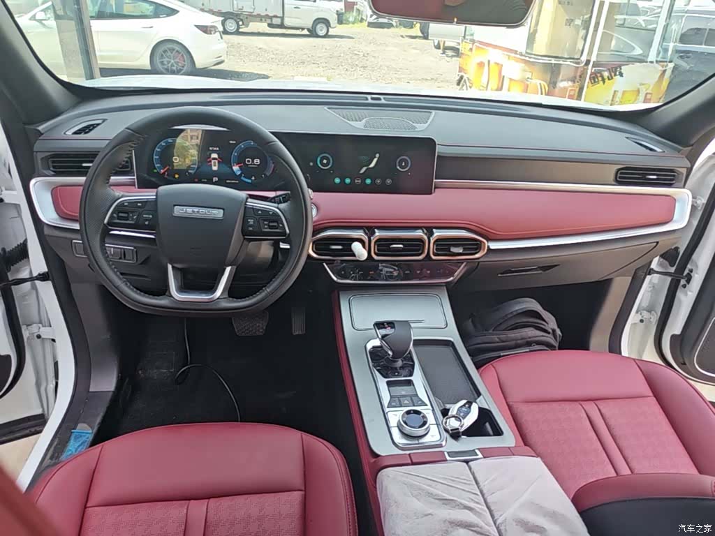 Jetour X70, 2026 10