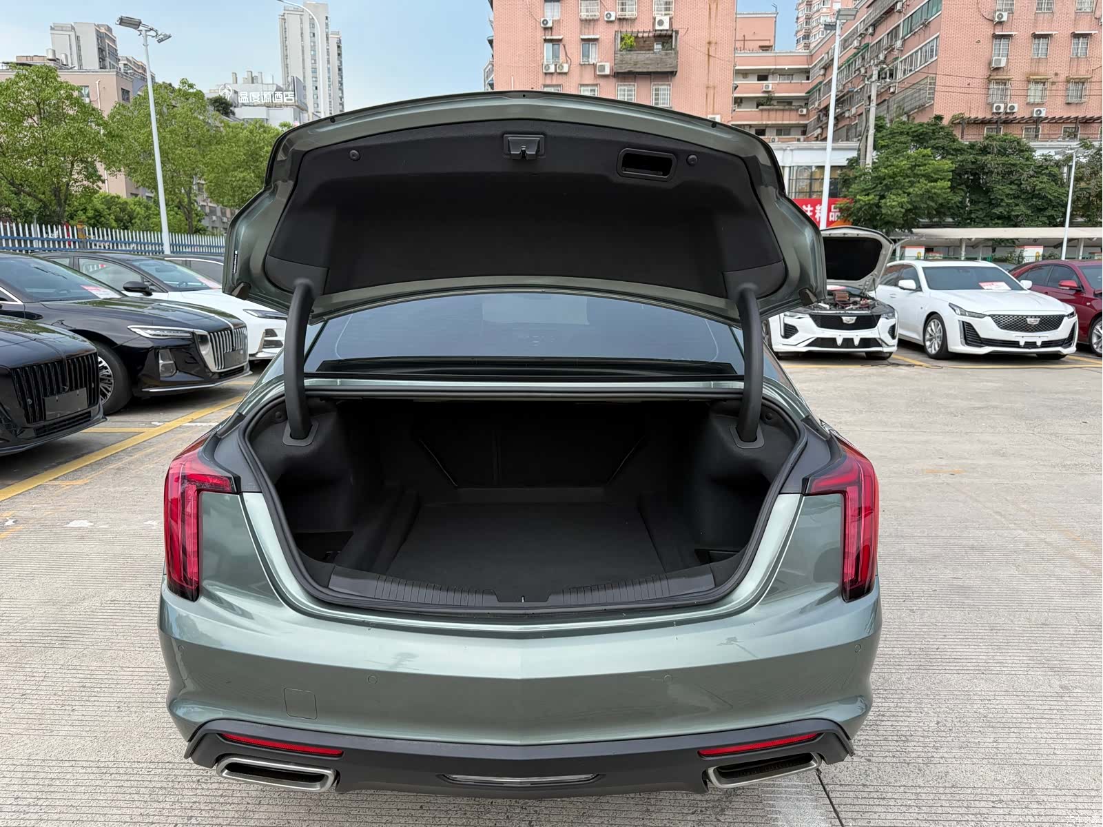 Cadillac CT5, 2023 8