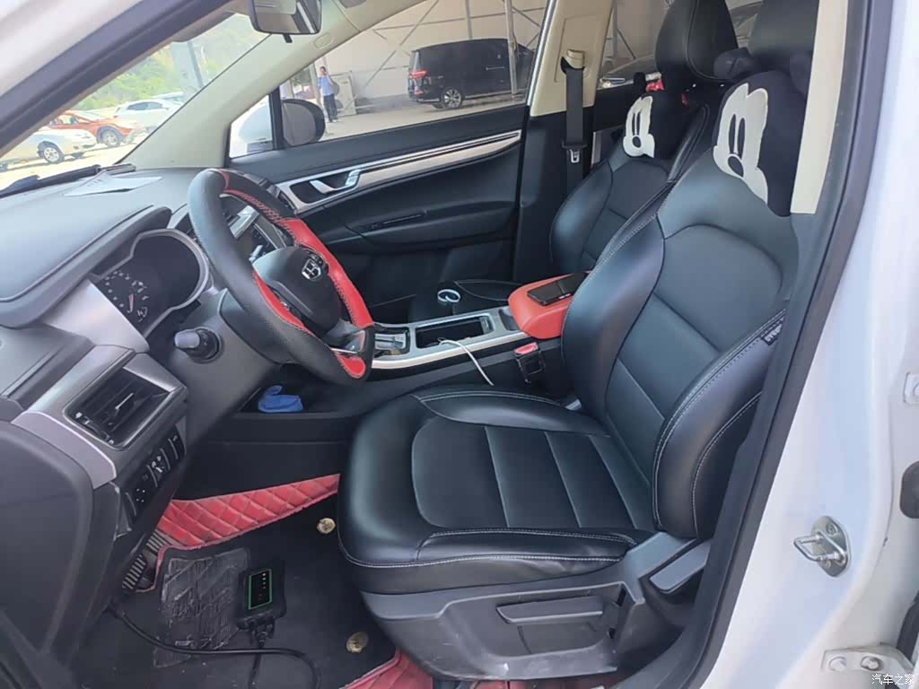 Geely Emgrand, 2019 15