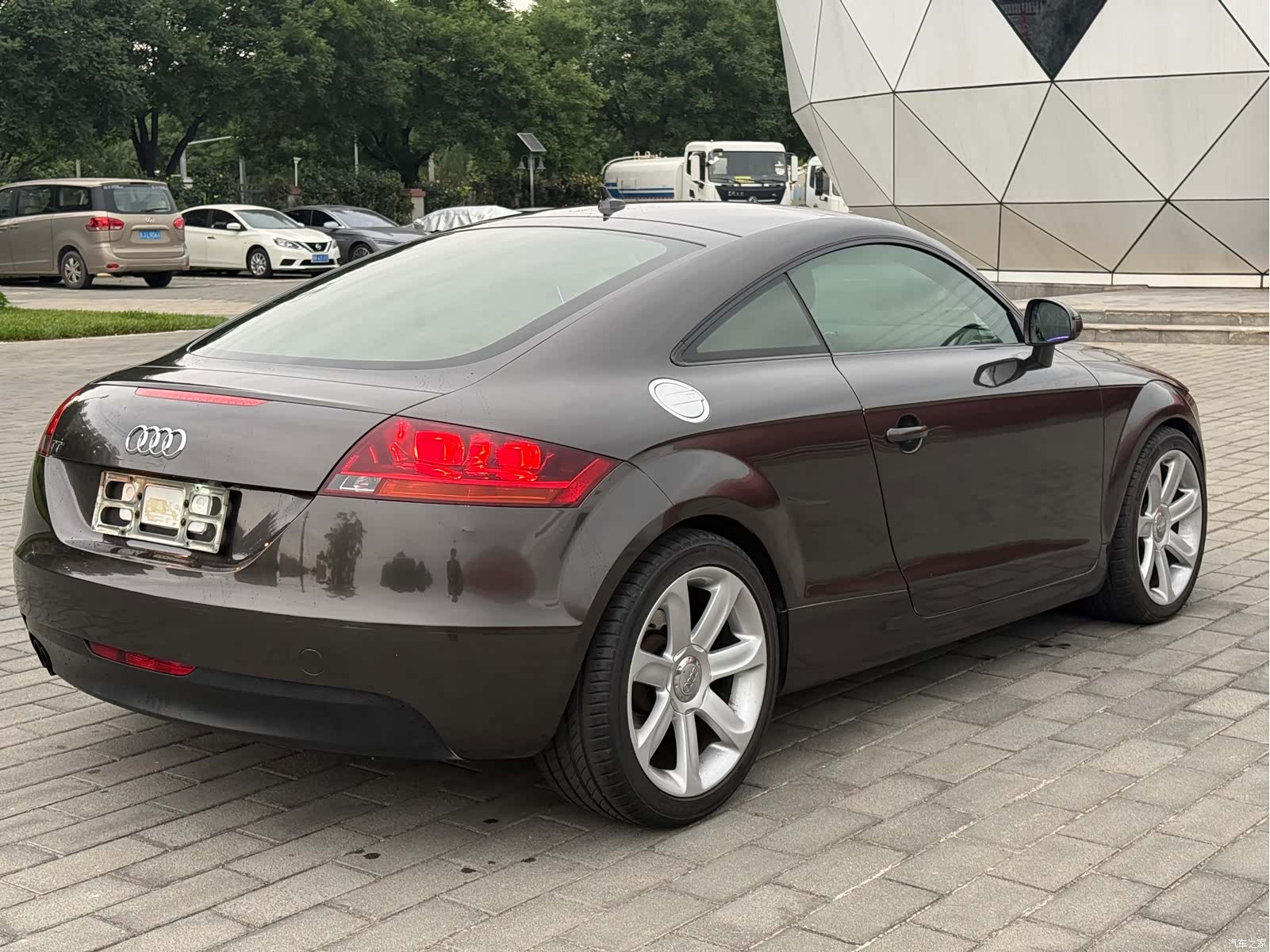 Audi TT, 2009 4
