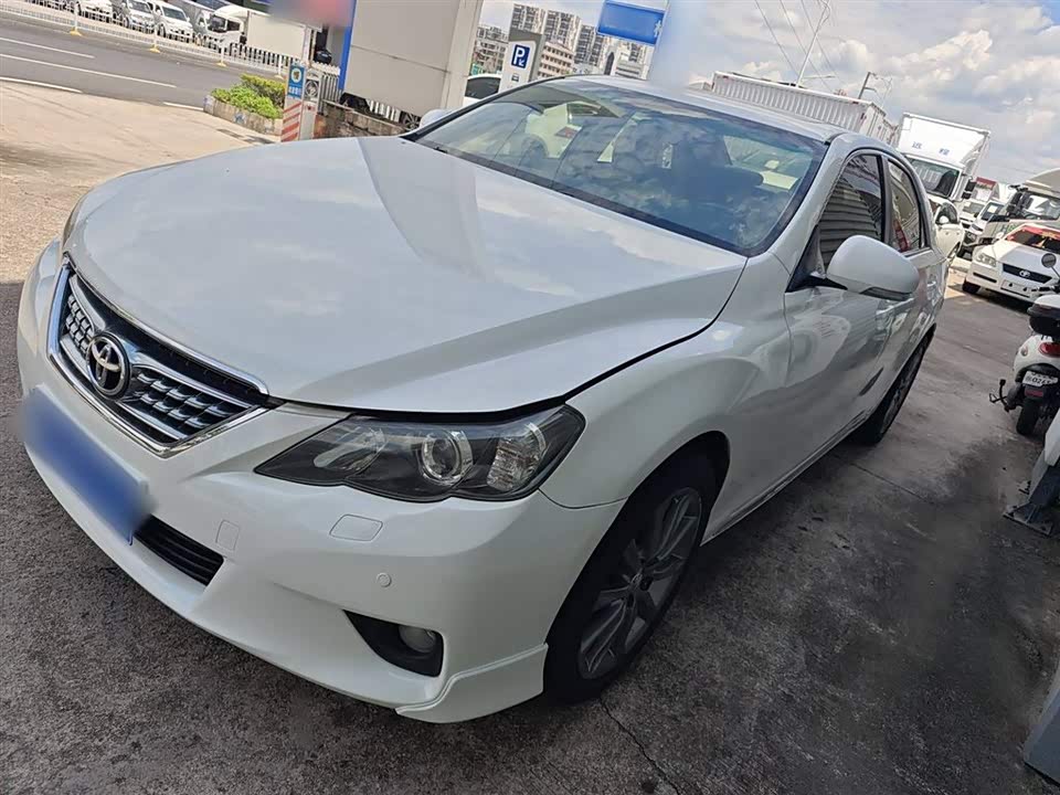 Toyota Reiz Toyota Reiz