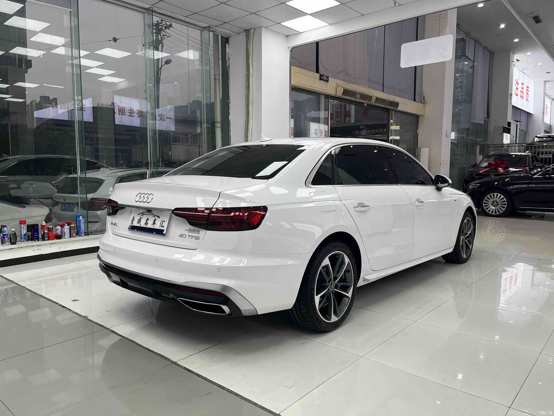 Audi A4L, 2024 все фото
