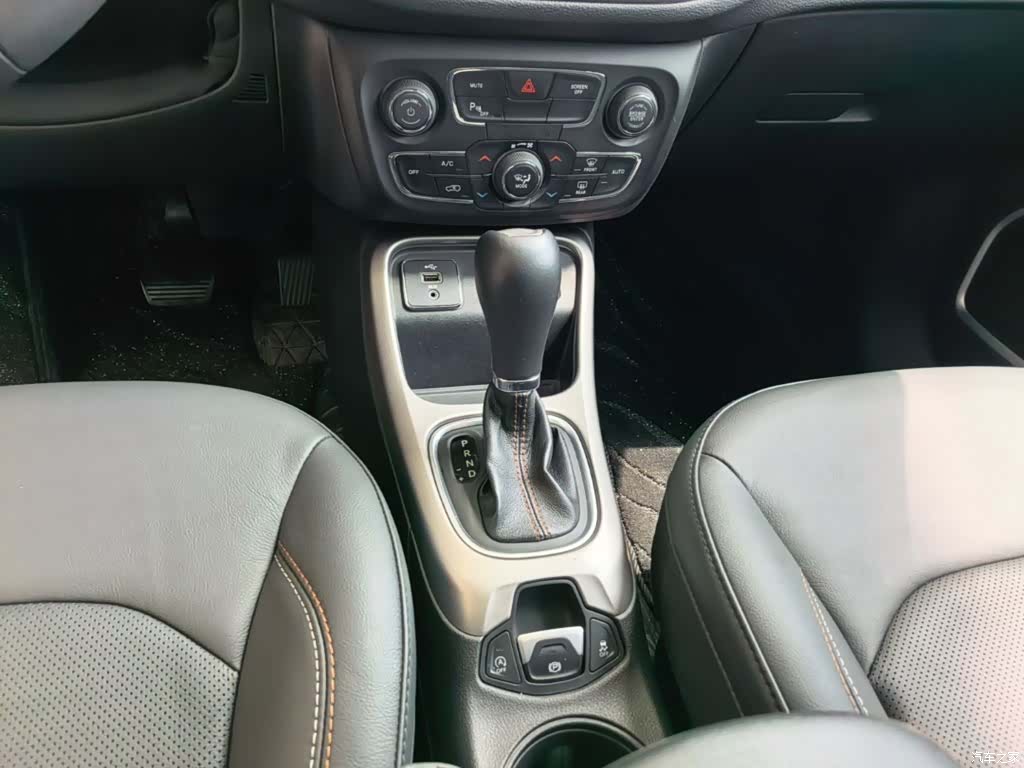 Jeep Compass, 2018 14
