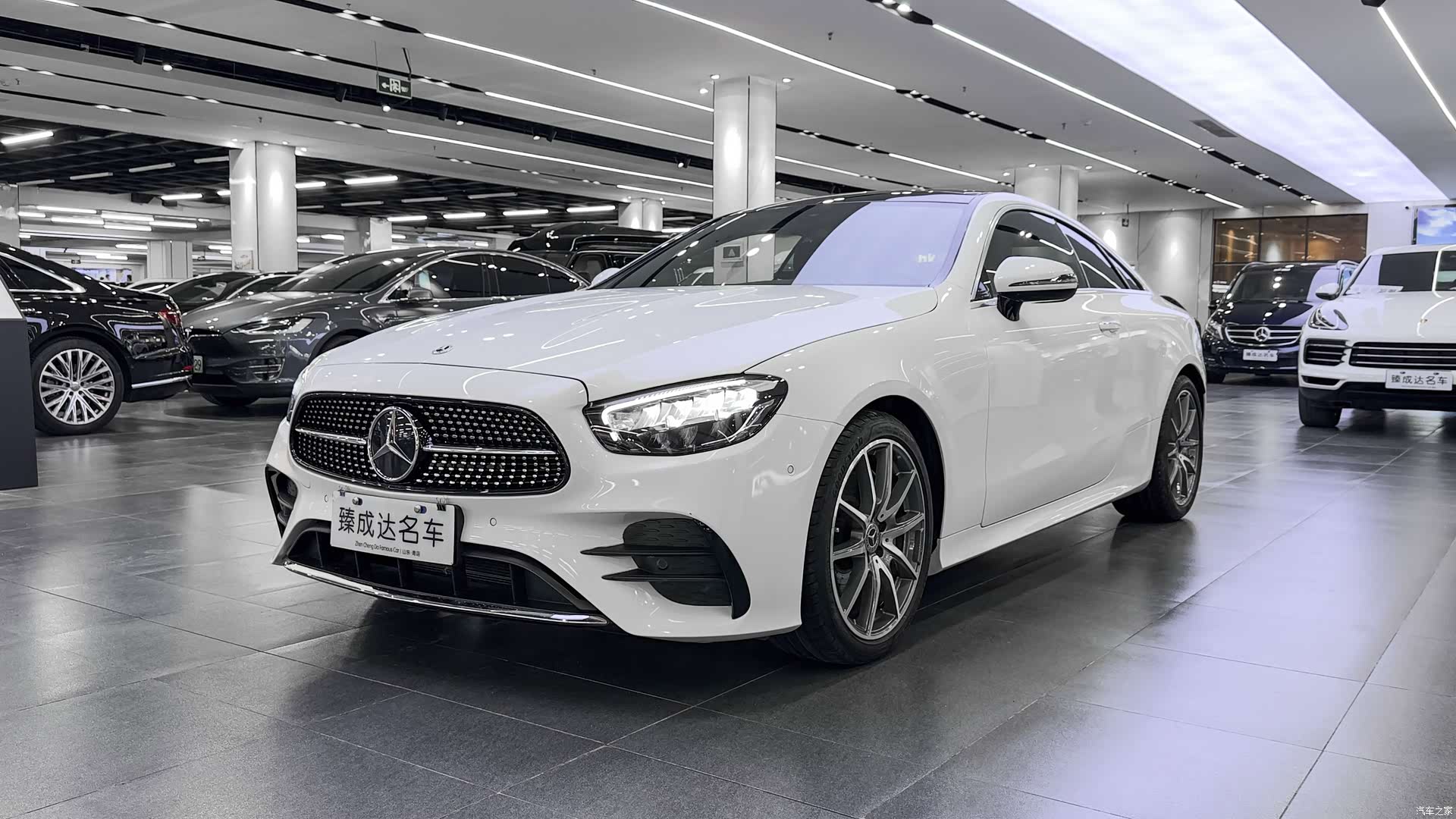 Mercedes-Benz E-Class, 2022 1