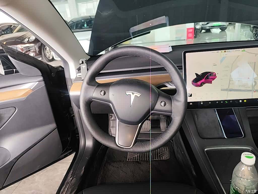 Tesla Model 3, 2021 11