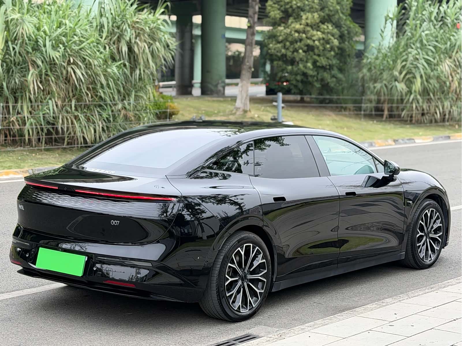 Zeekr 007, 2024 4