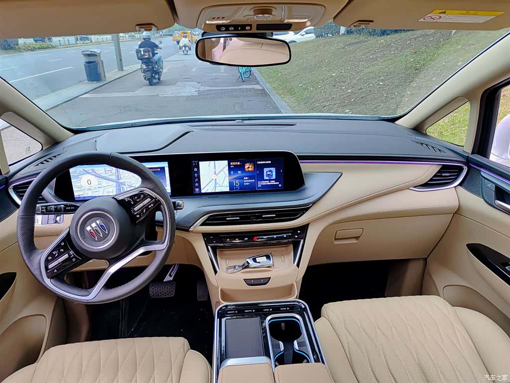 Buick GL8, 2025 10