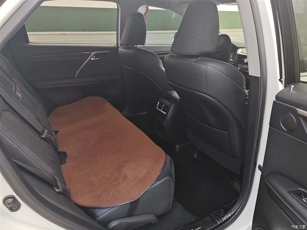 Lexus RX, 2018 8