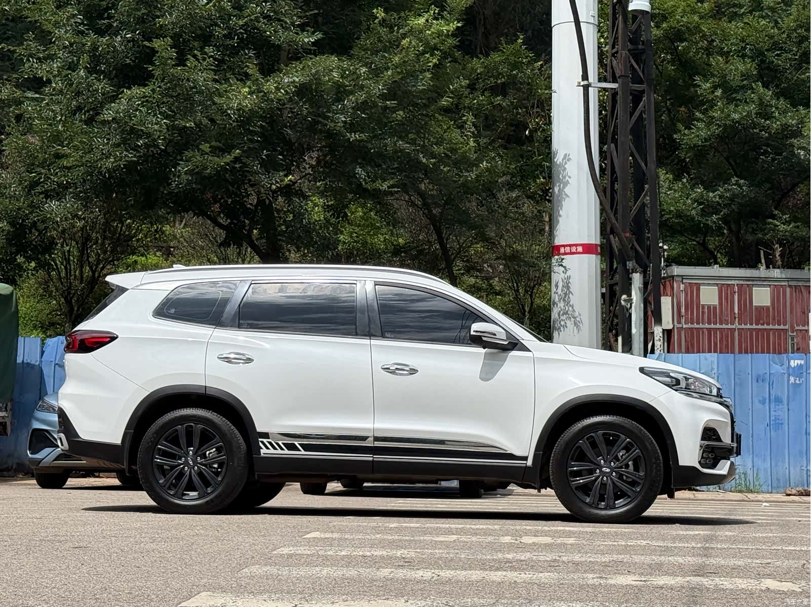 Chery Tiggo 8, 2024 4