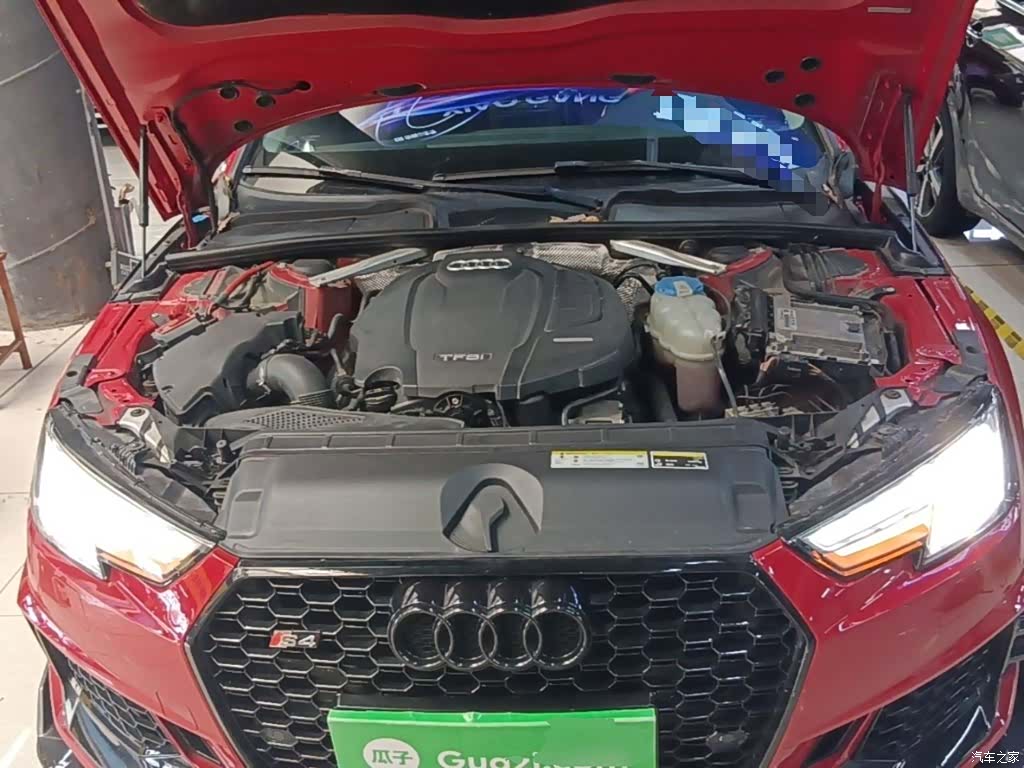 Audi A4L, 2018 20