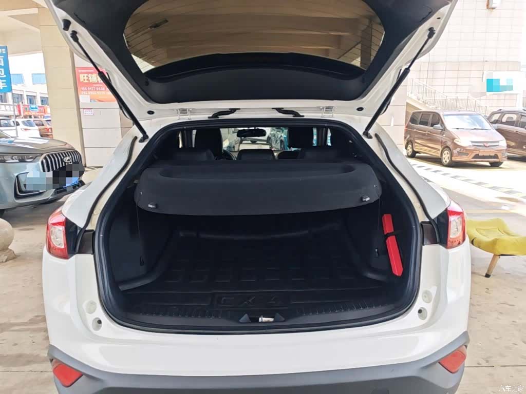 Mazda CX-4, 2019 19