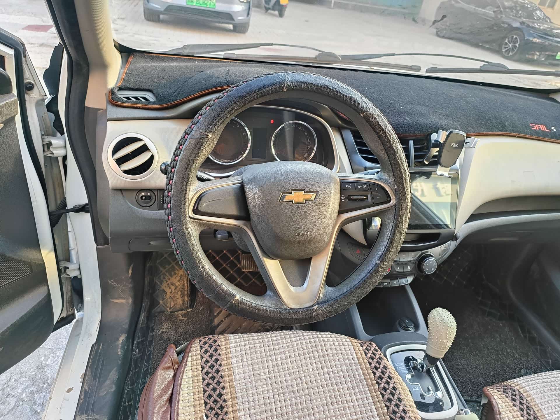 Chevrolet 3, 2015 8