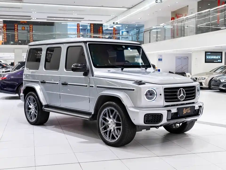 Mercedes-Benz G-class