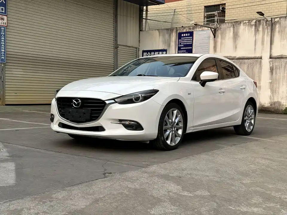 Mazda 3 Angkesaila