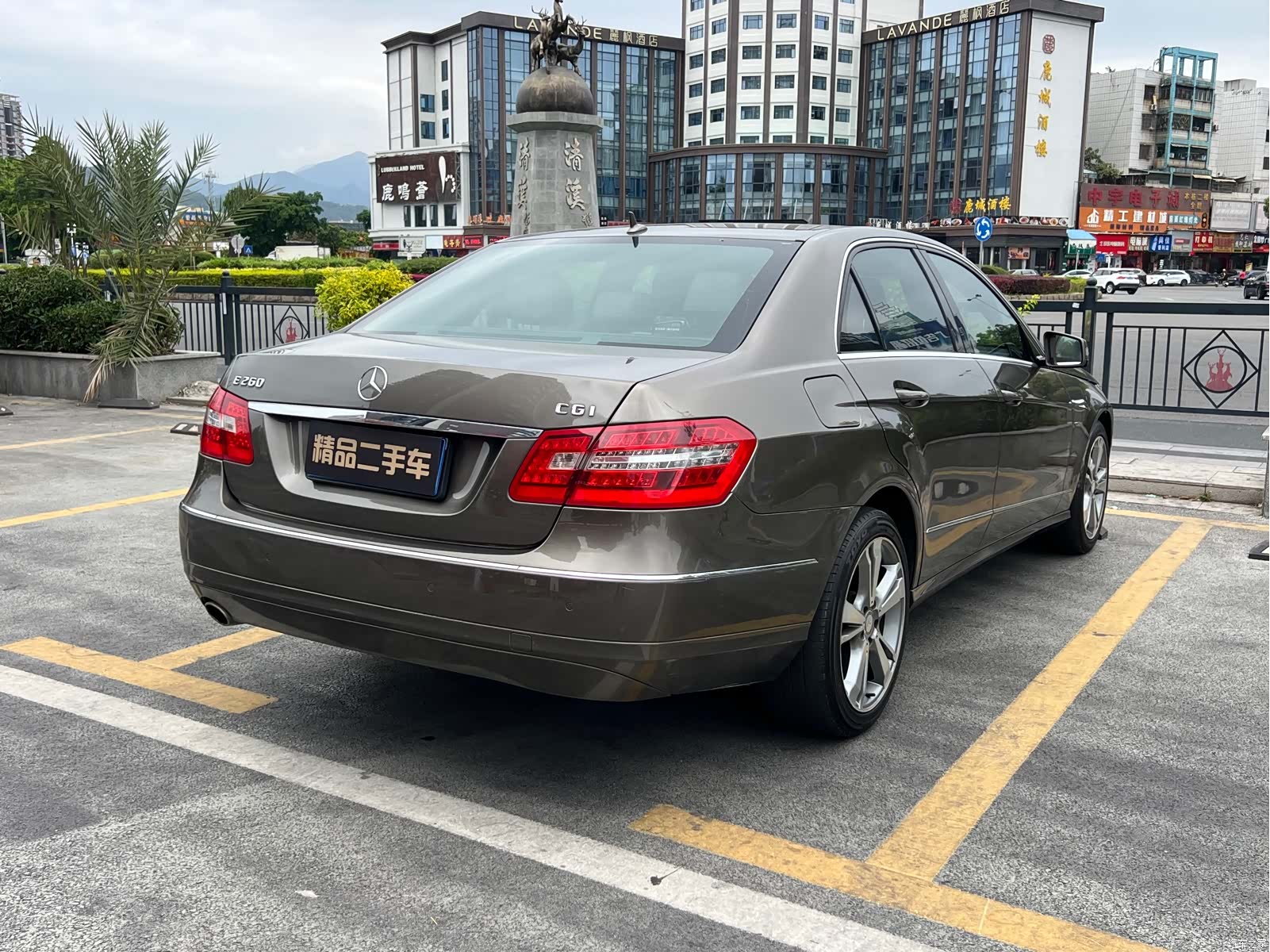 Mercedes-Benz E-Class, 2010 7