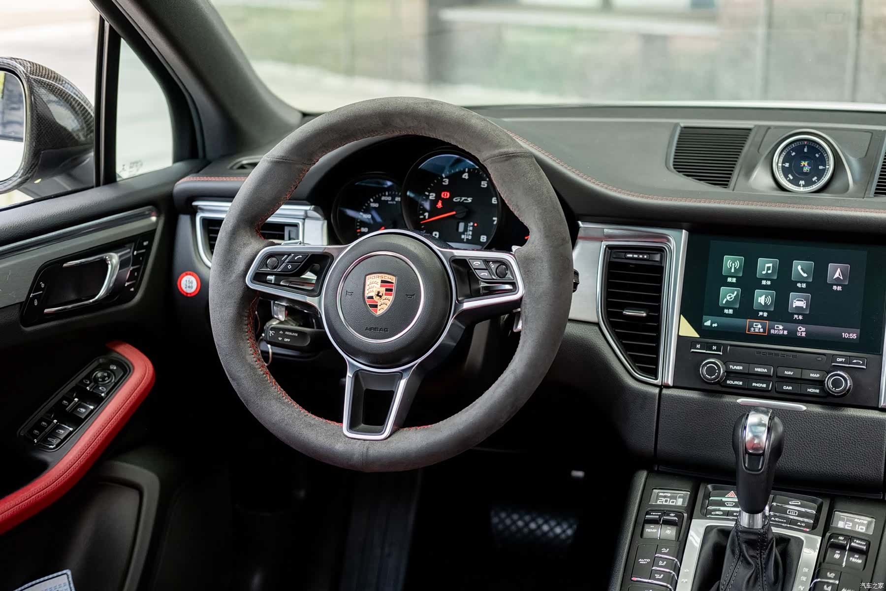 Porsche Macan, 2016 7