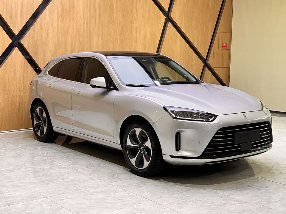 AITO Ask the world M5