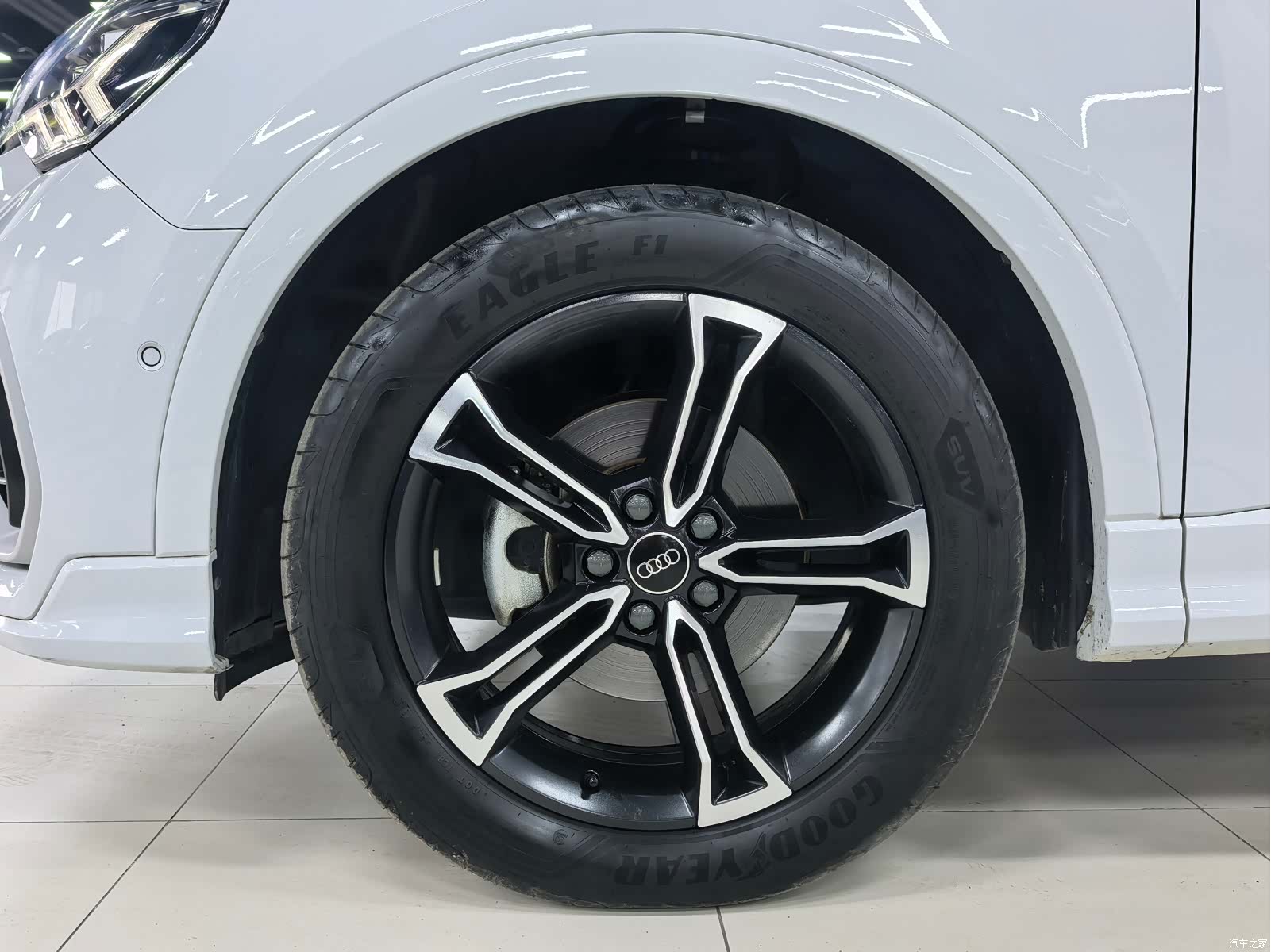 Audi Q3, 2023 6