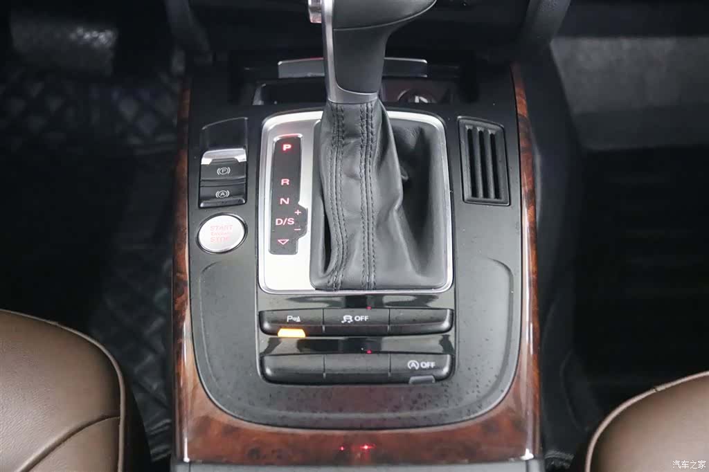 Audi A4L, 2016 10