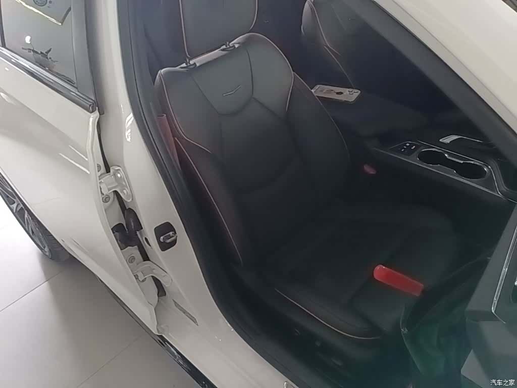 Cadillac CT4, 2021 25