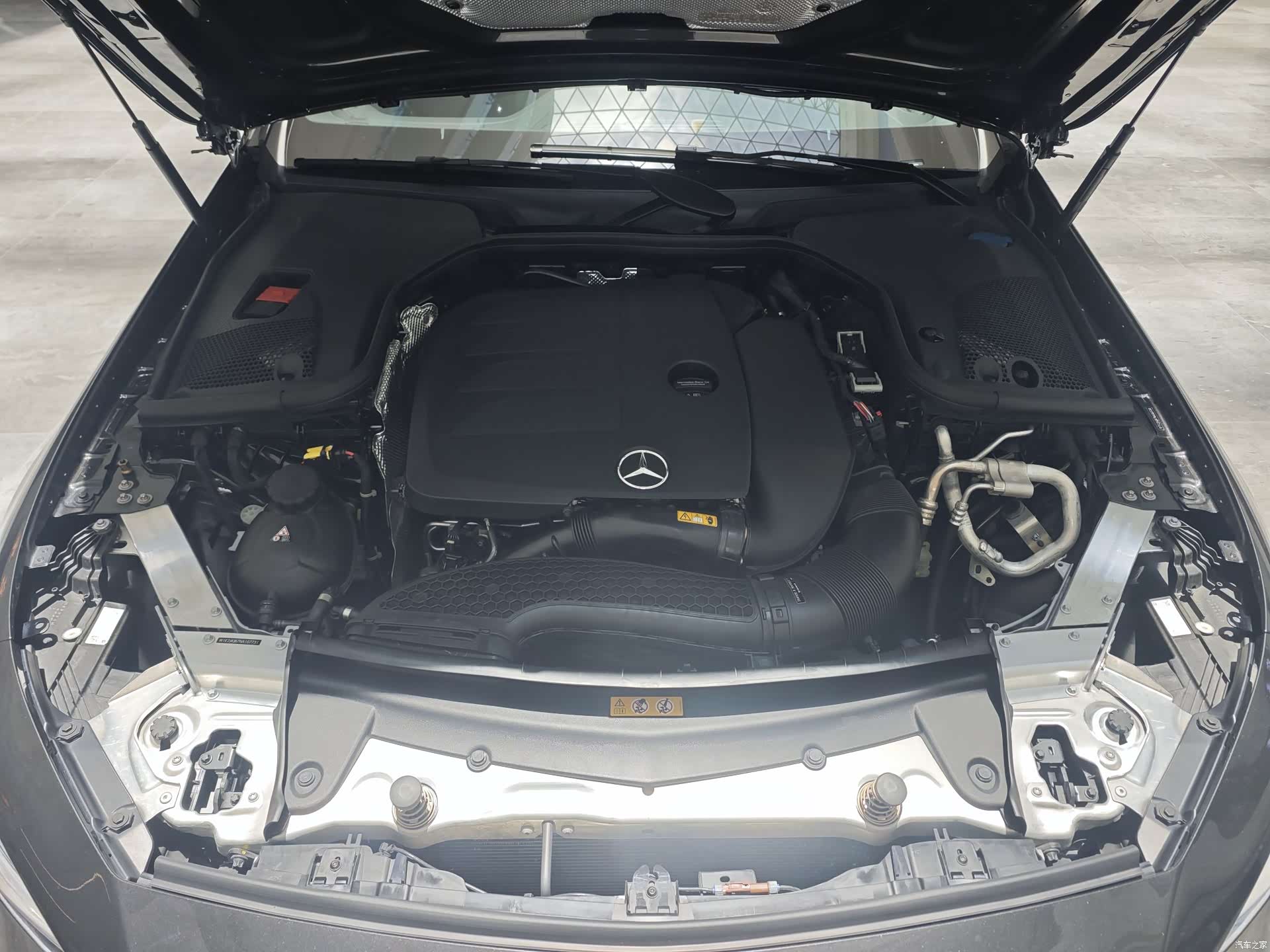 Mercedes-Benz CLS, 2023 12