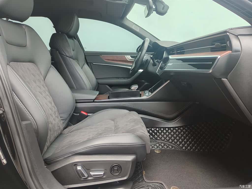 Audi A6L, 2023 7