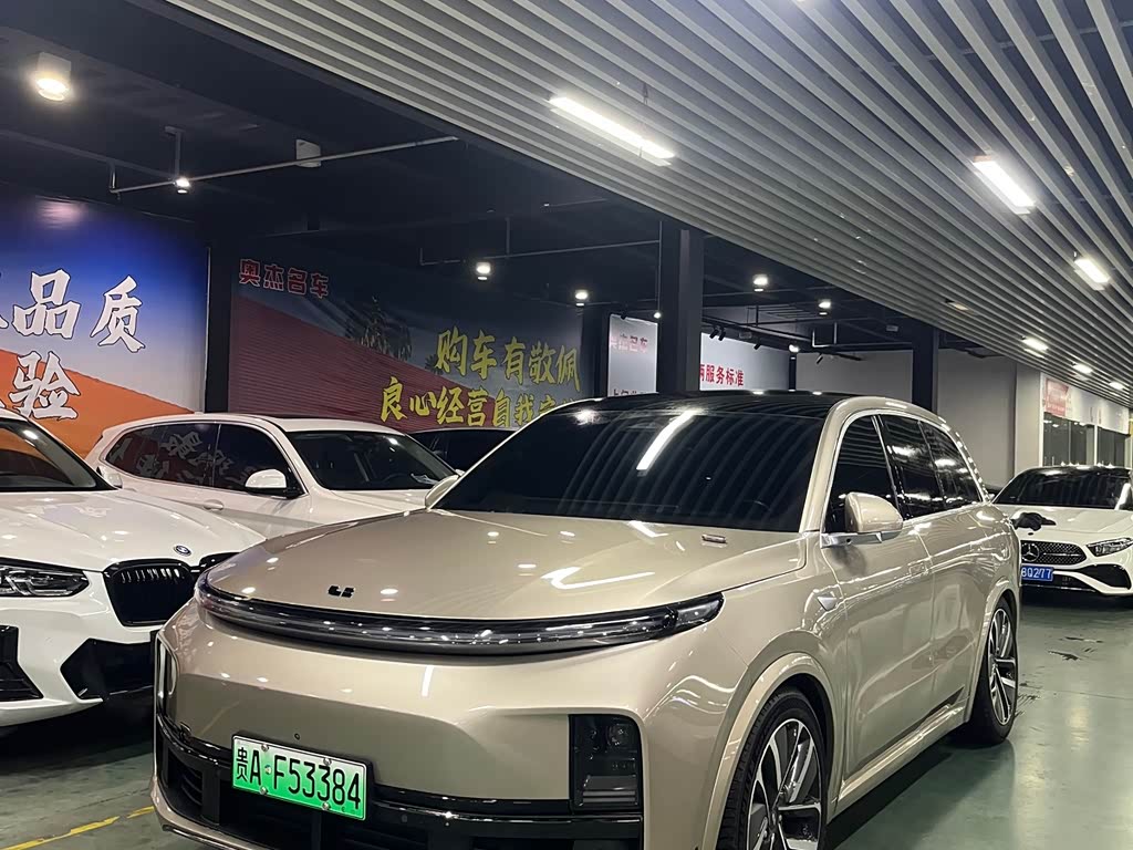 Li Auto L8
