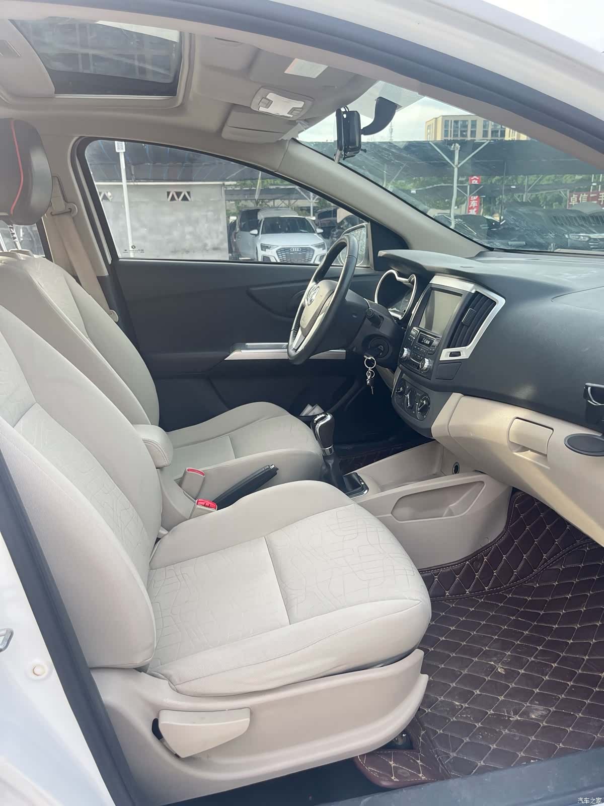 DongFeng A30, 2015 7