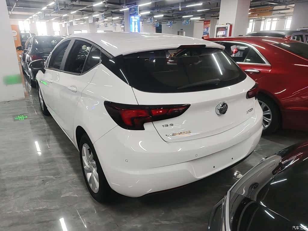 Buick Verano, 2018 все фото