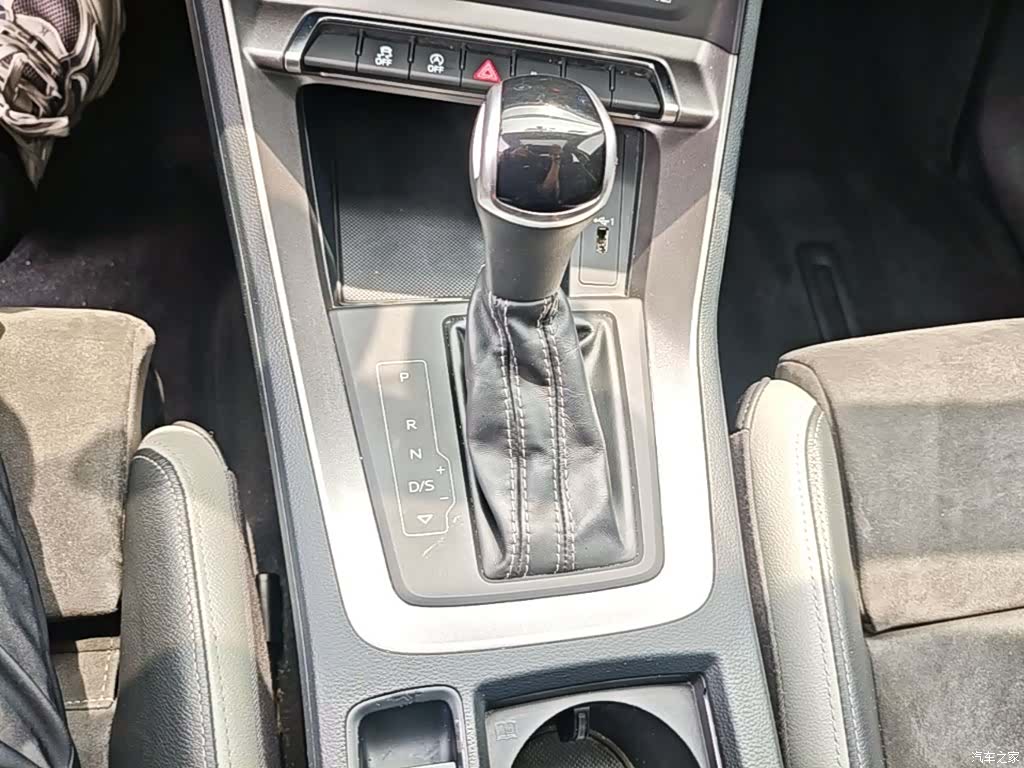 Audi Q3, 2021 14