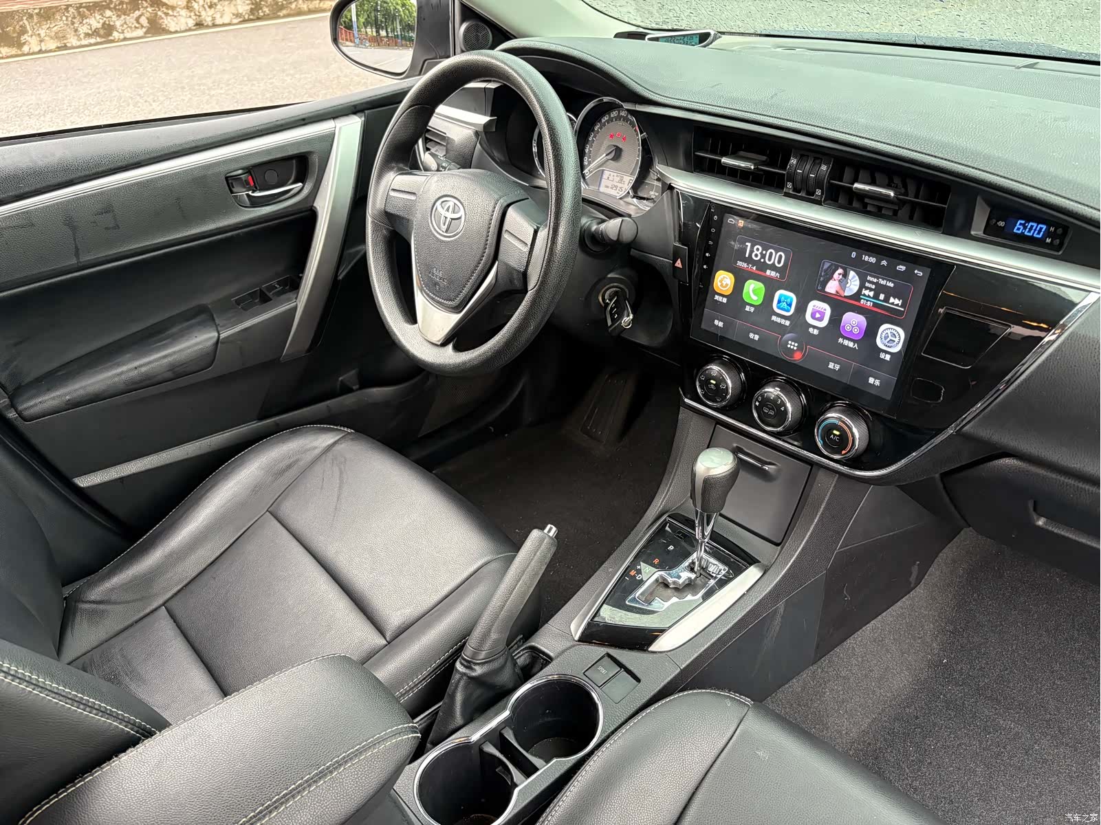 Toyota Corolla, 2015 15