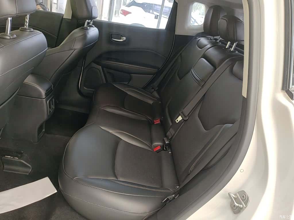 Jeep Compass, 2018 17