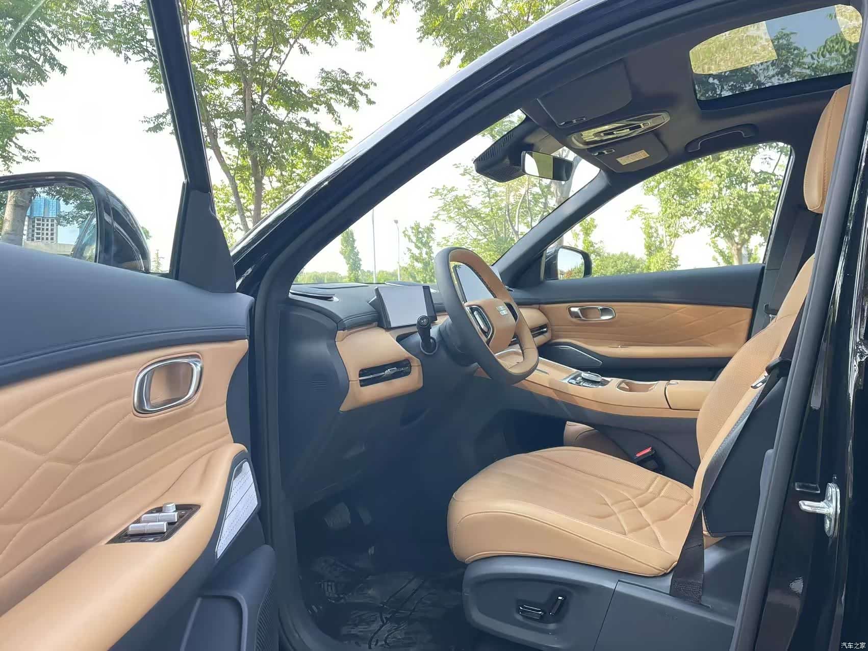 Geely 7, 2025 4