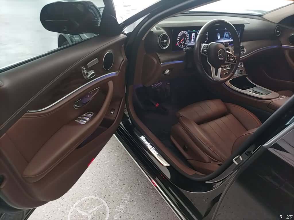 Mercedes-Benz E-Class, 2019 16