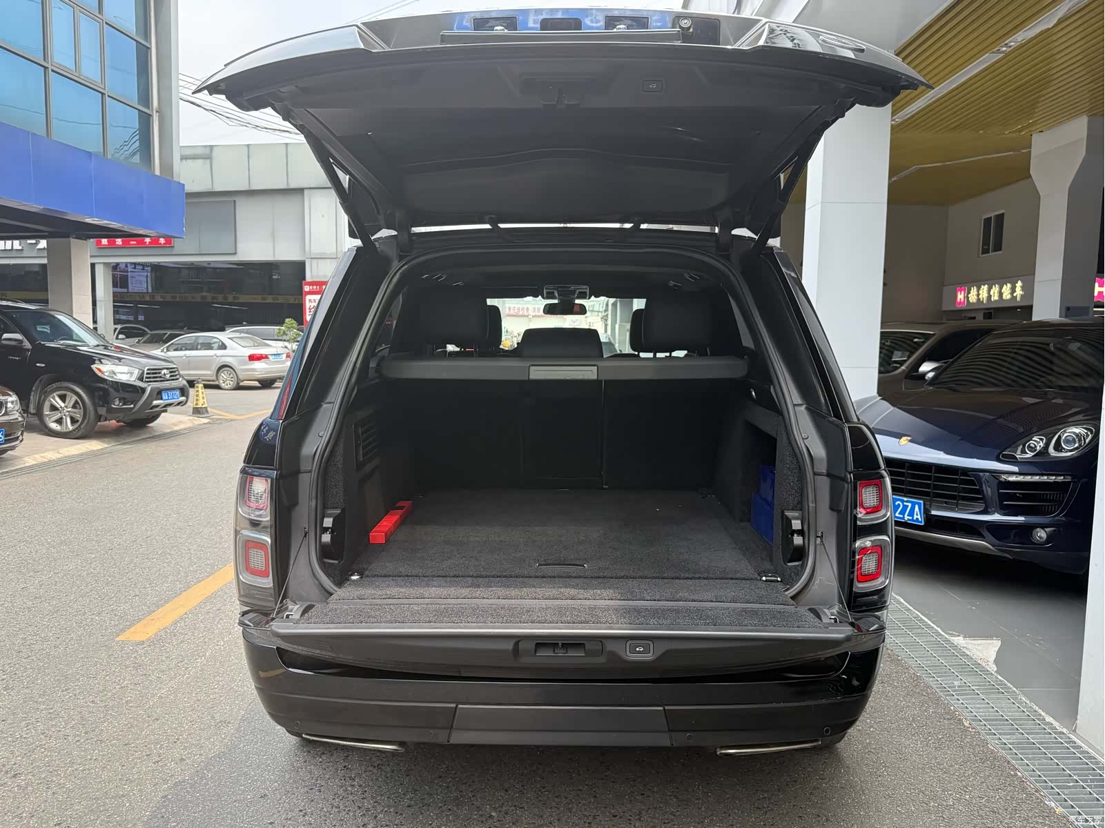 Land Rover Range Rover, 2017 28