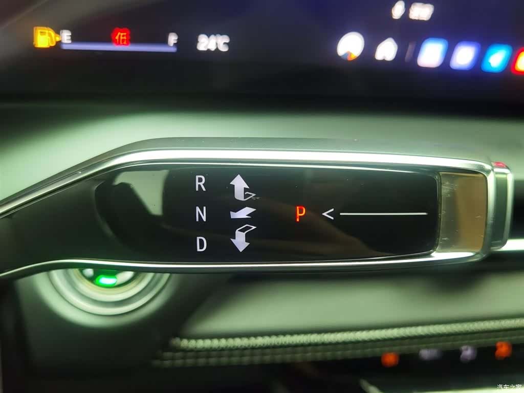 Cadillac GT4, 2023 13