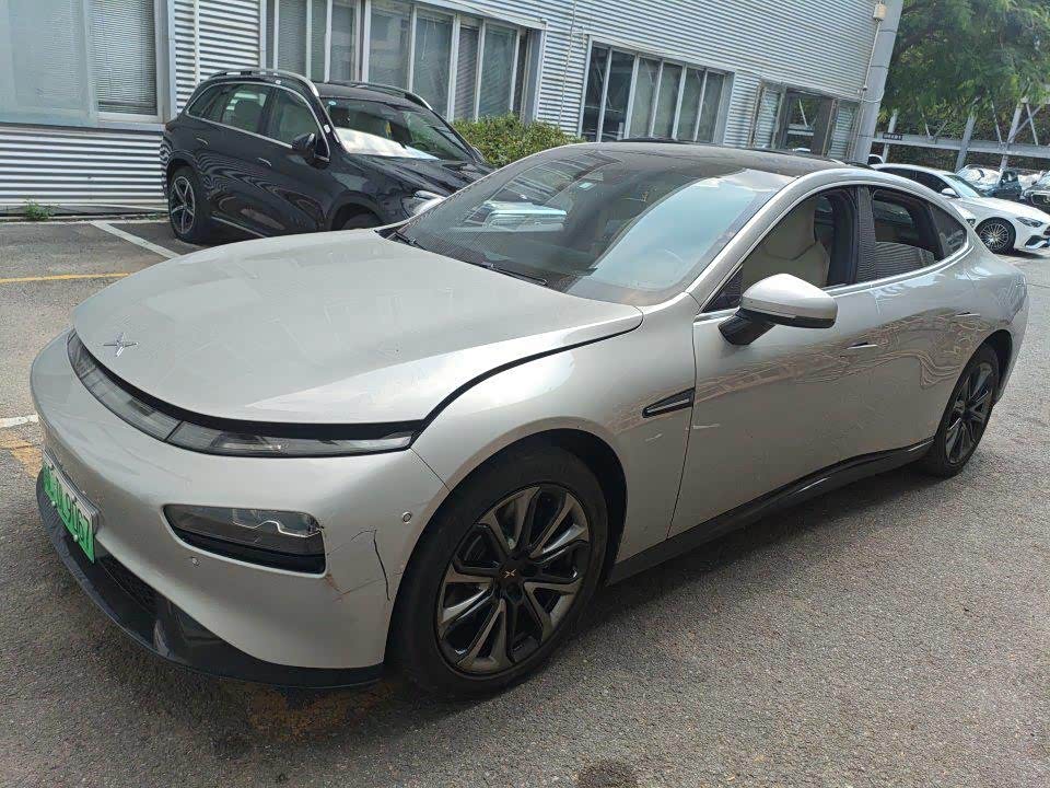 Xpeng P7