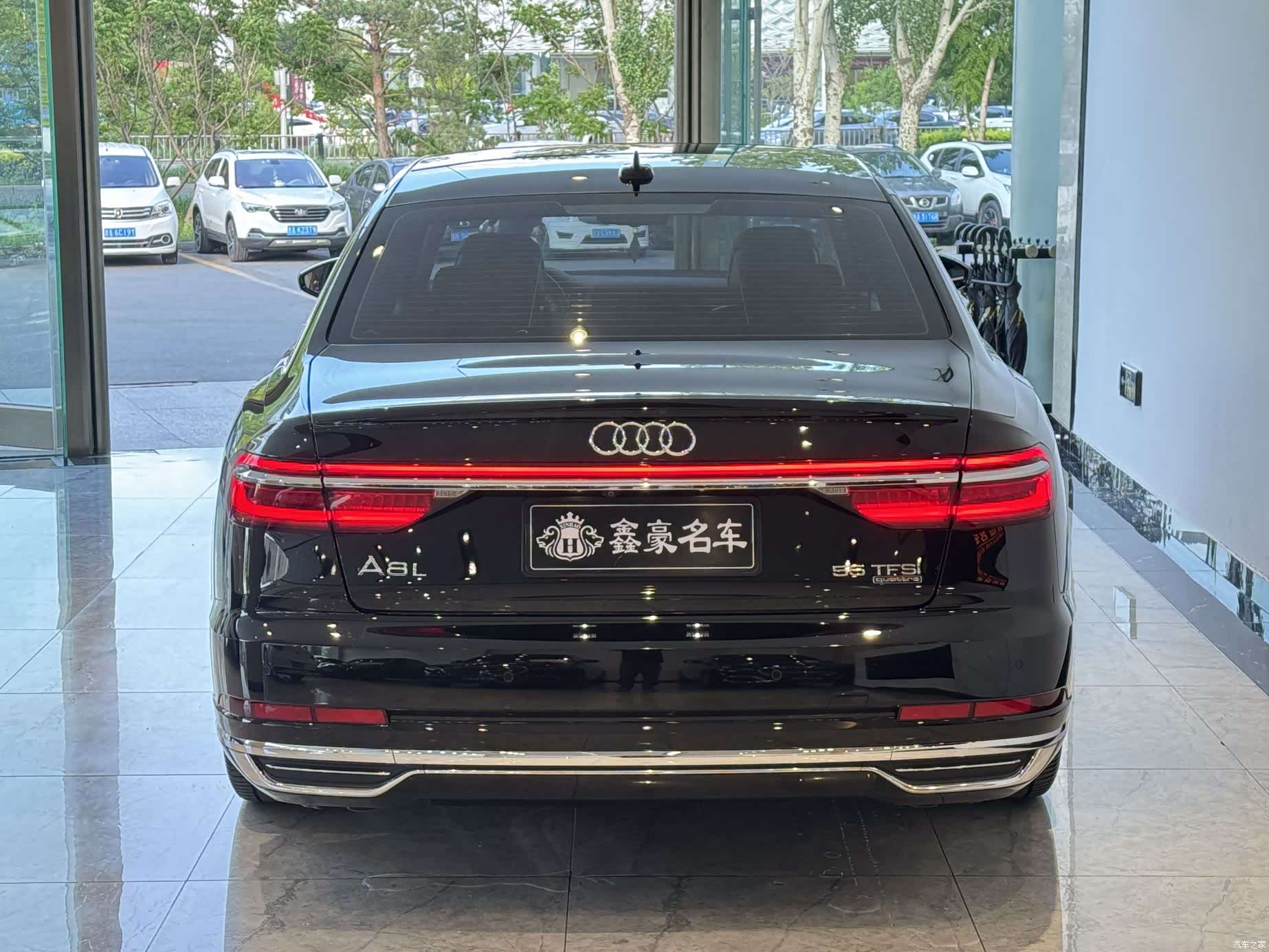 Audi A8L, 2019 24