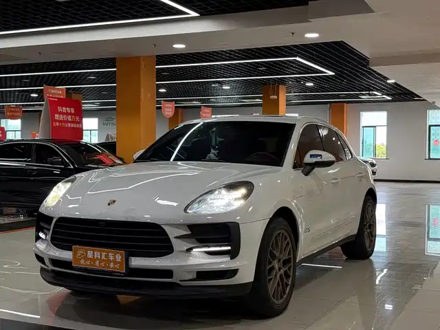 Porsche Macan 2018 — купить из Китая под заказ