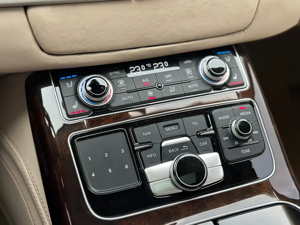 Audi A8 Audi A8