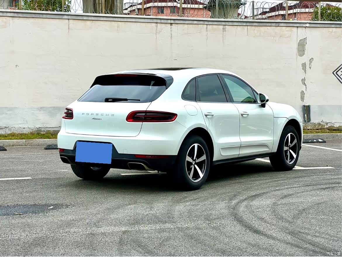 Porsche Macan, 2015 3