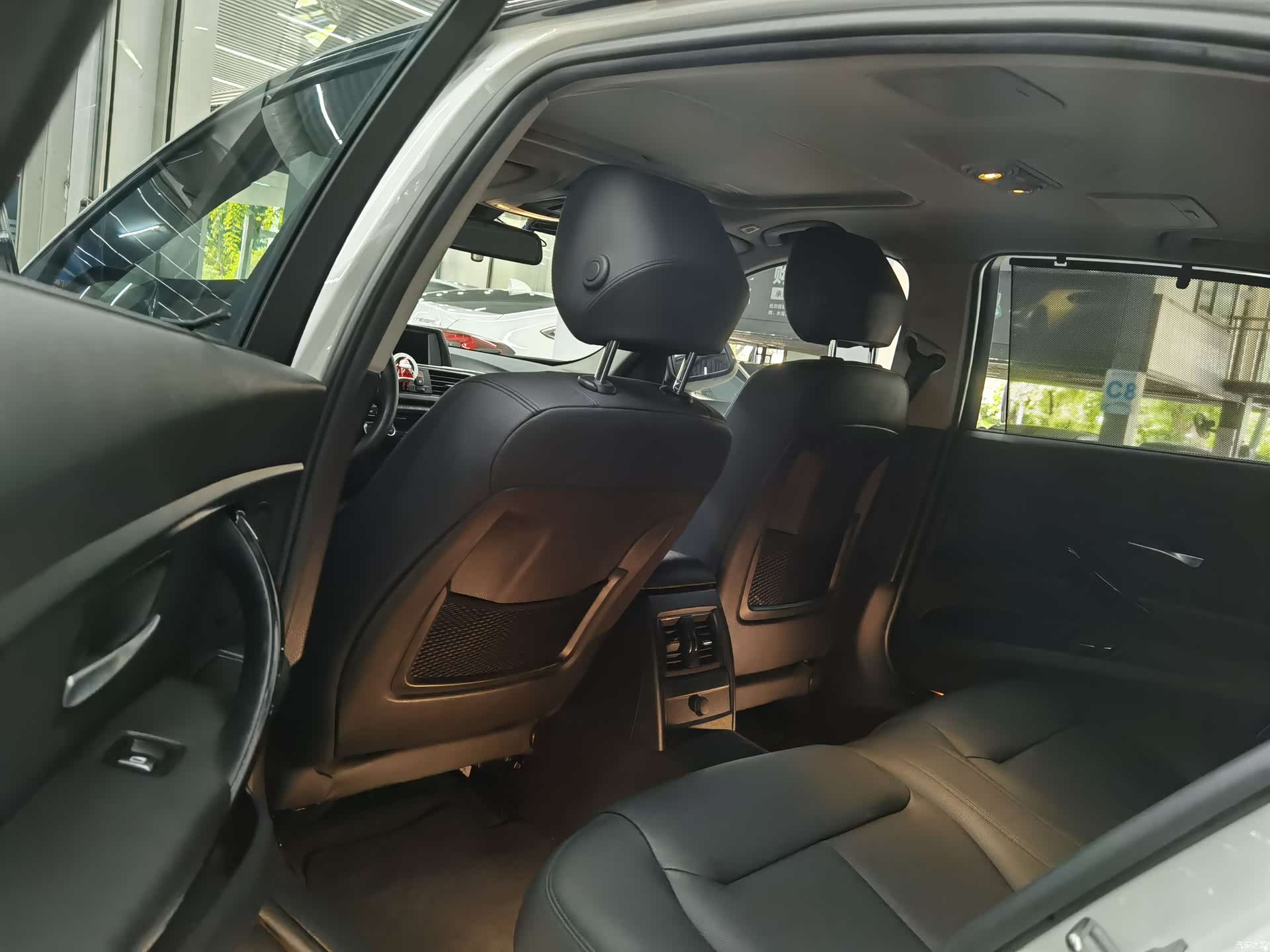 BMW 3 Series, 2017 10