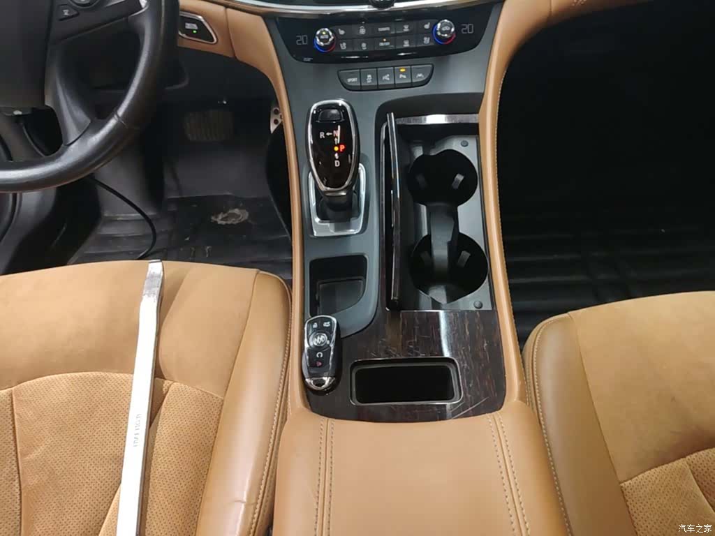 Buick LaCrosse, 2016 14