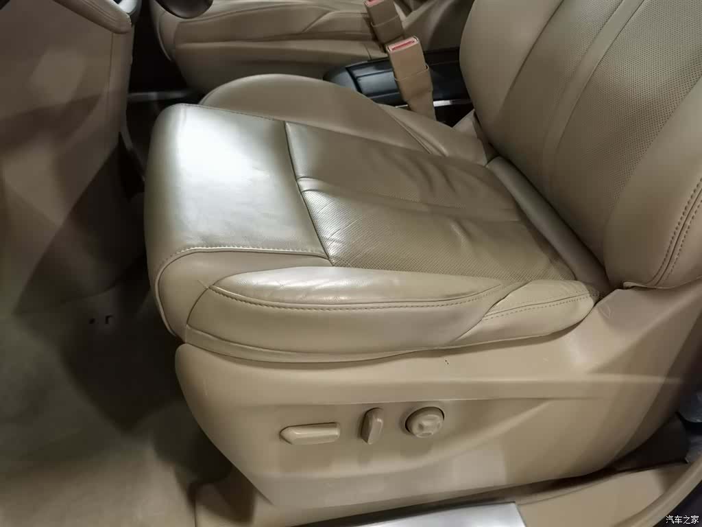 Buick GL8, 2019 20