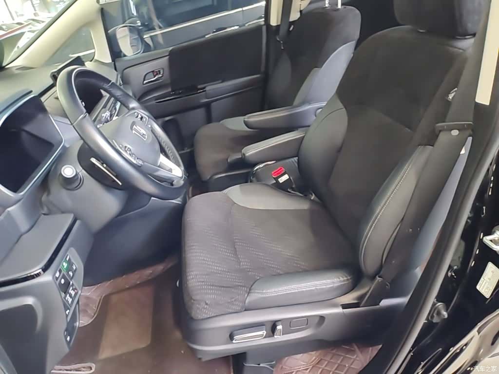 Honda Elysion, 2023 15