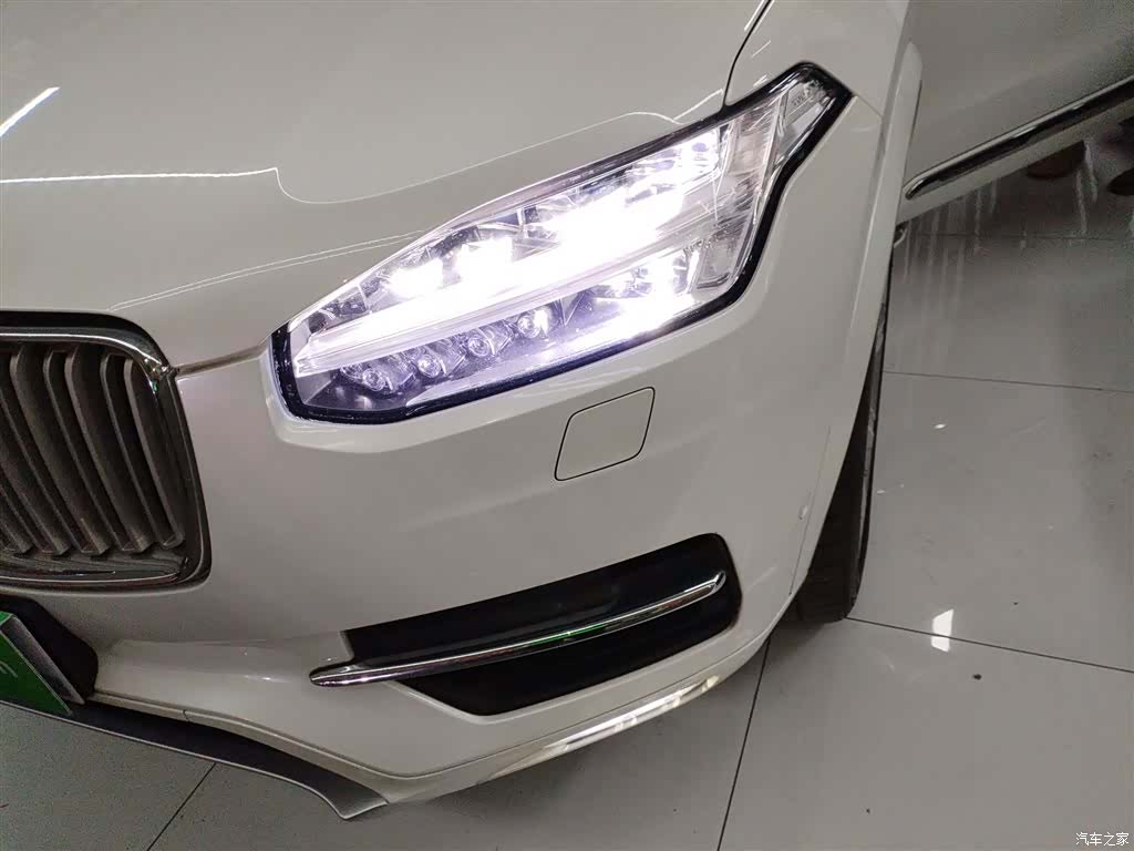 Volvo XC90, 2018 24