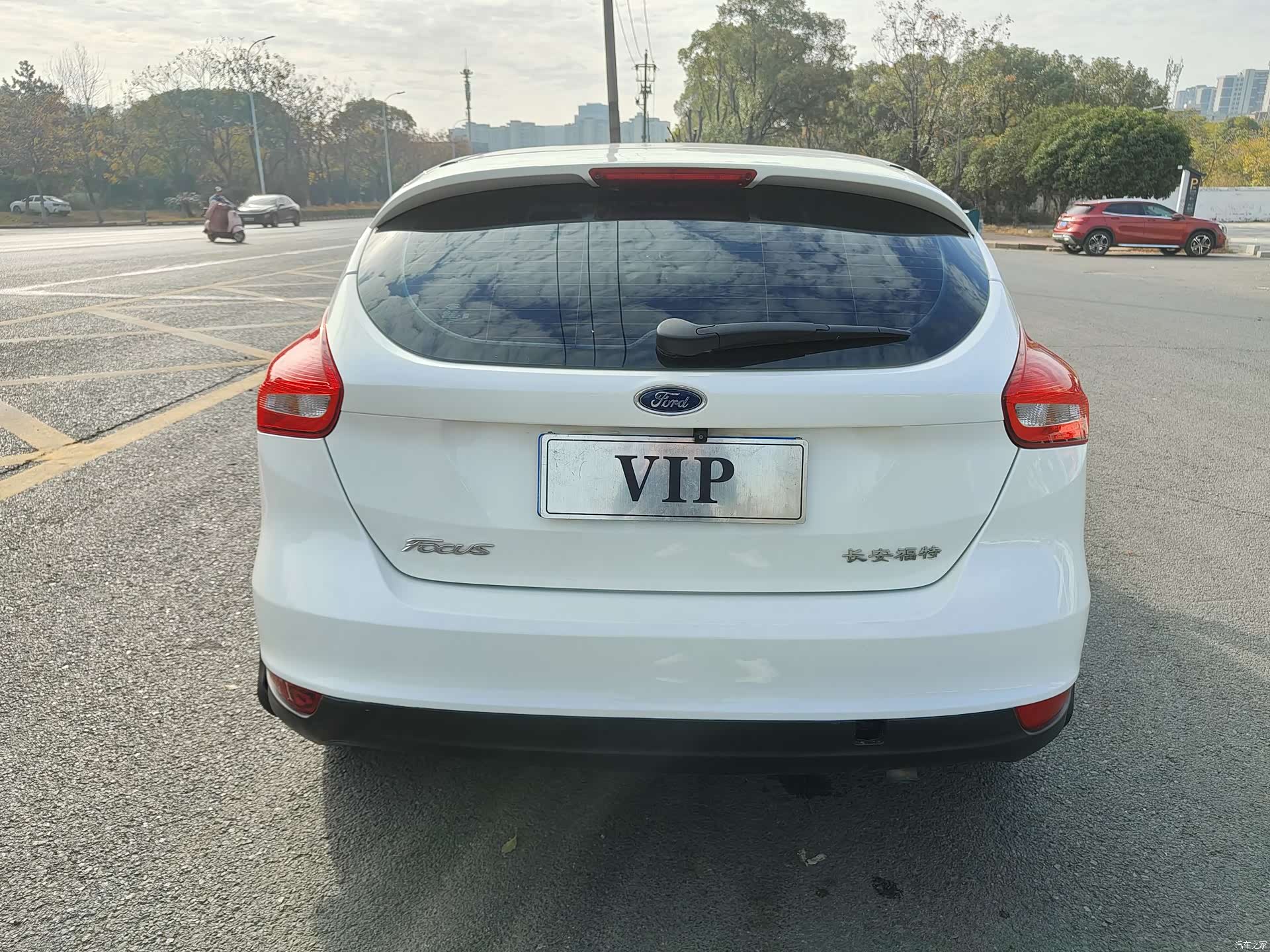 Ford Focus, 2016 8