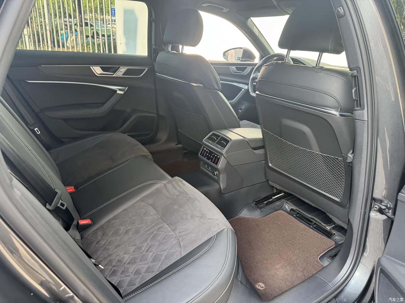 Audi A6L, 2023 30